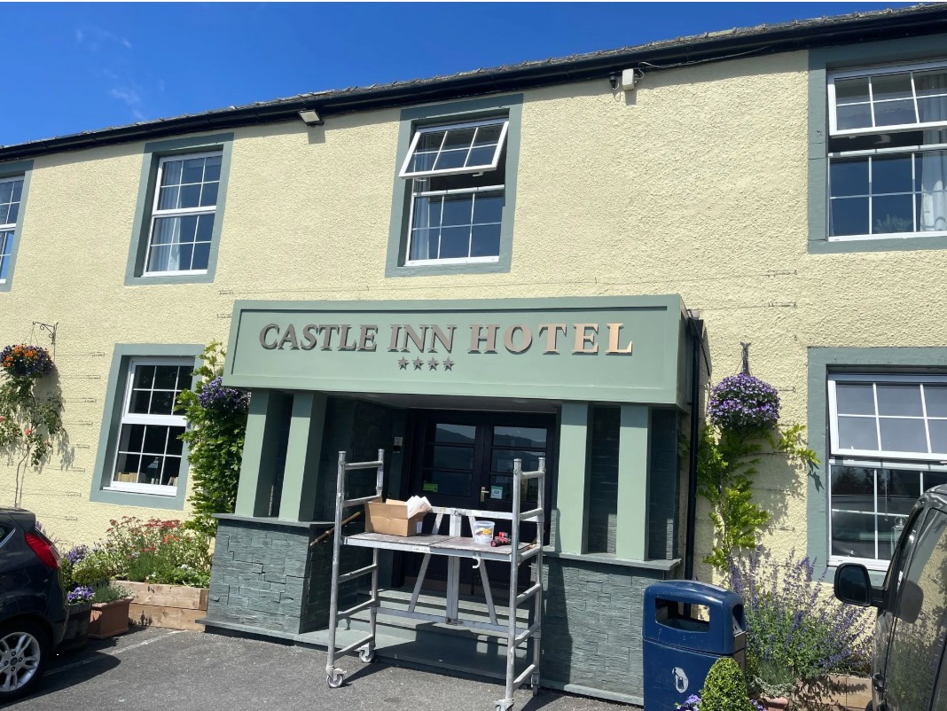 Castle Inn Hotel hand-finished fascia sign installed by VinylFX, Cumbria